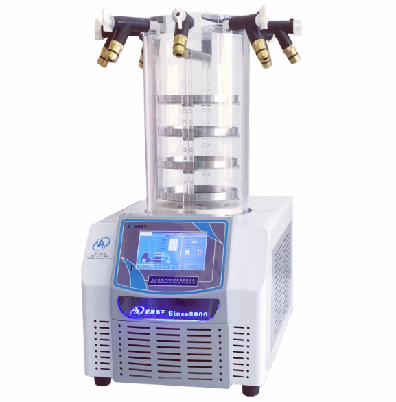 Quelle est la différence entre un lyophilisateur et un déshydrateur alimentaire ?